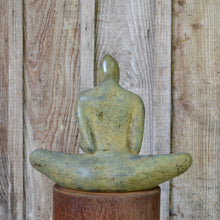 Afbeelding in Gallery-weergave laden, PREGNANT OKER BRONS |VERKOCHT OPLAGE 3/6 | KAN IN OPDRACHT BESTELD WORDEN |