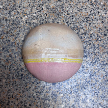 Afbeelding in Gallery-weergave laden, KZDZNZKKN | HORIZON 2 | STEENGOED | KERAMIEK | DIAMETER 20CM                  | V E R K O C H T |

