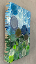 Afbeelding in Gallery-weergave laden, DOTS BLUE|GREEN PANEEL 45|30 no. 1 ENCAUSTIC
