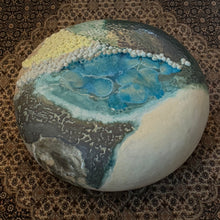 Afbeelding in Gallery-weergave laden, M Y - C A T C H E R No. 4 | STEENgoed BIJzet
